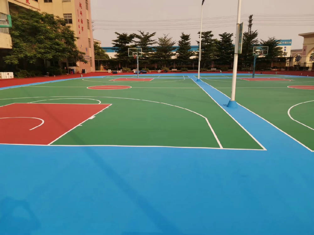 水性混合型塑膠跑道硅PU球場(chǎng)性能優(yōu)越